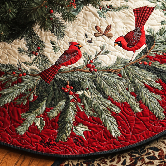 Christmas Cardinal TAI021024101 Quilted Tree Skirt