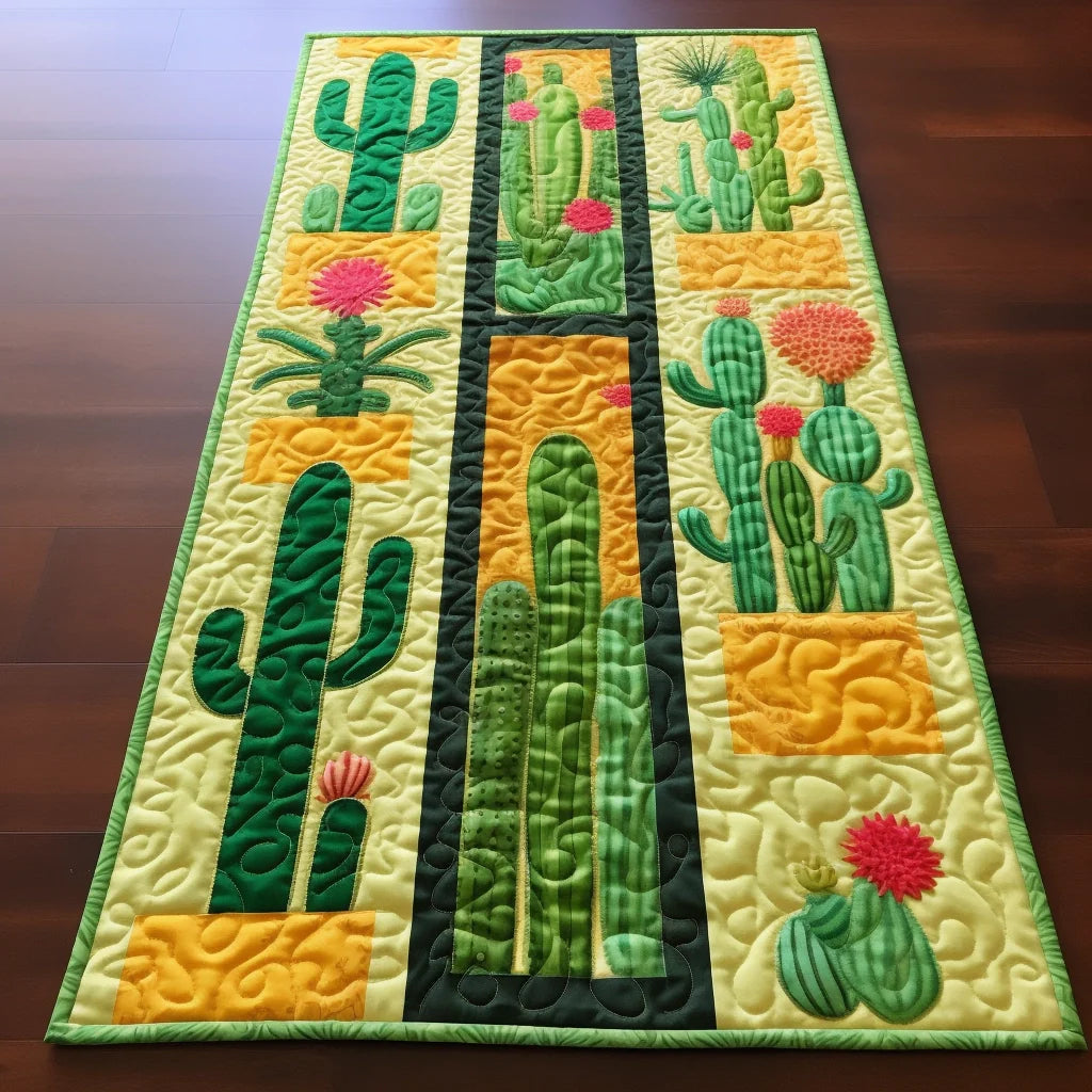 Cactus TAI201223061 Quilted Table Runner