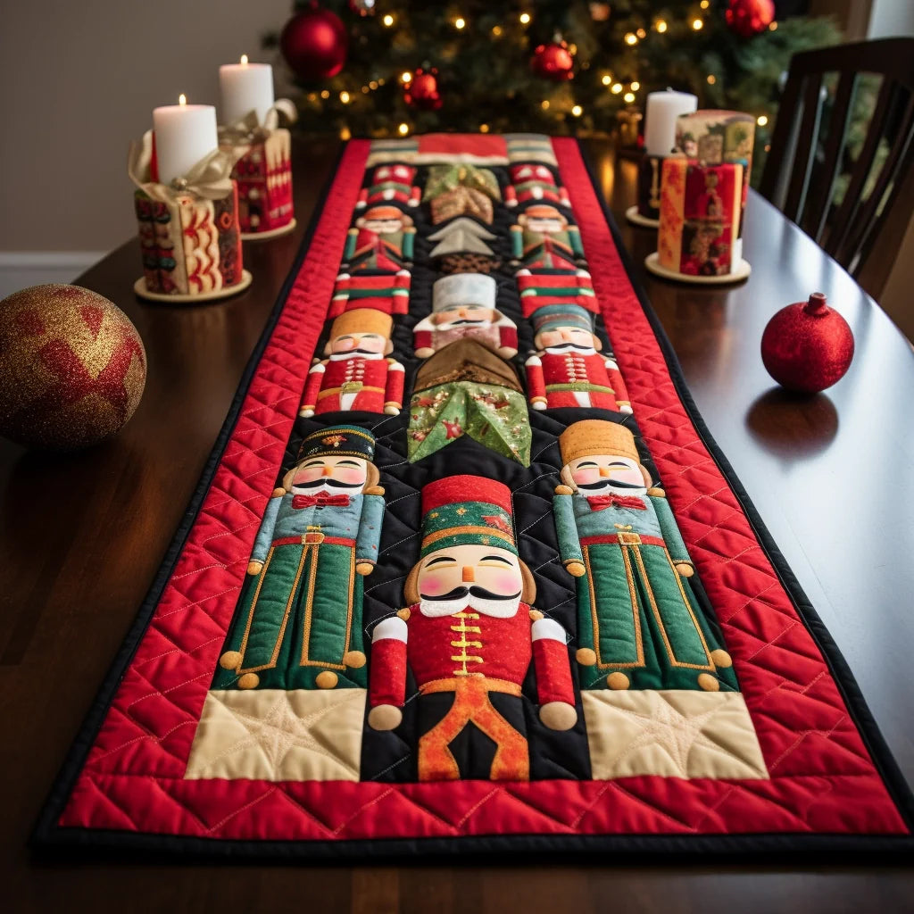 Nutcracker TAI060123144 Quilted Table Runner