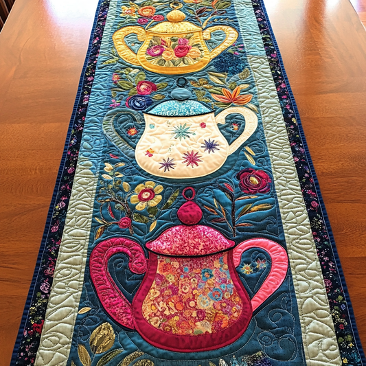 Teapot TAI041024309 Quilted Table Runner