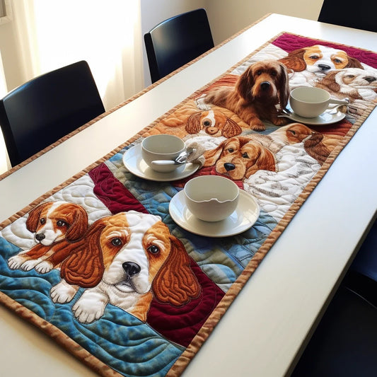 Dogs TAI060123107 Quilted Table Runner