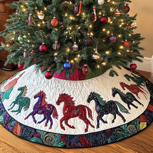 Horse TAI091024297 Quilted Tree Skirt