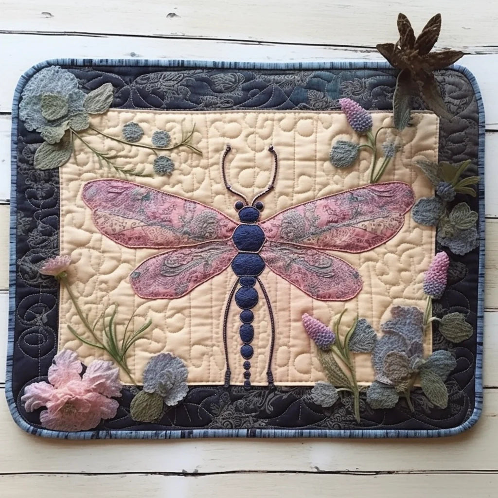 Dragonfly TAI040124282 Quilted Placemats