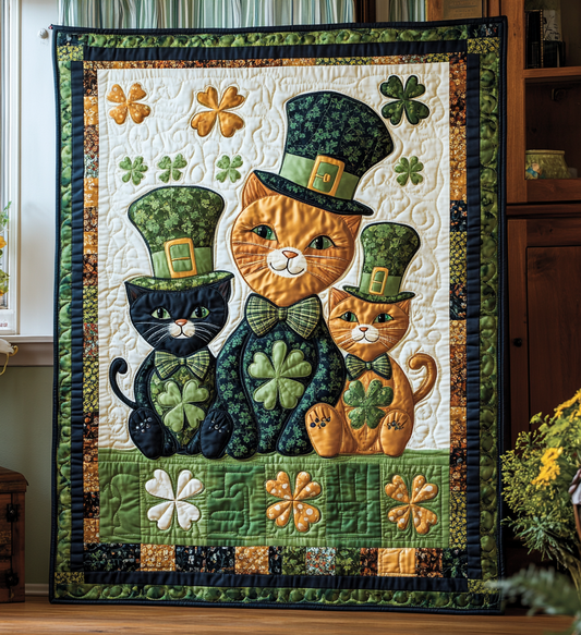 St Patrick's Day Cat DAI241224406 Quilt Blanket