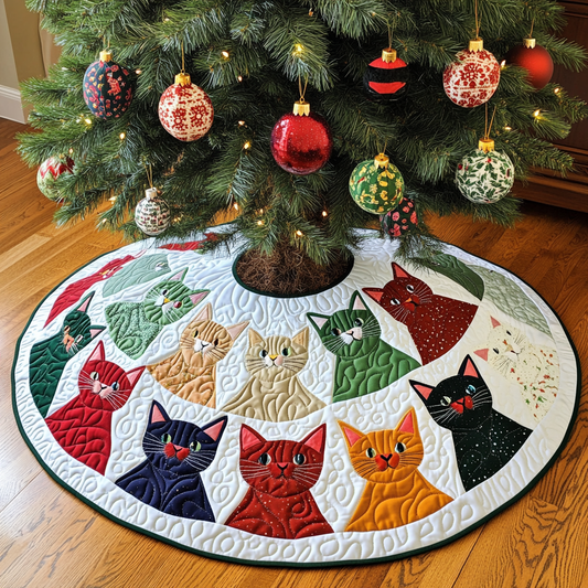 Cat DAI090924013 Quilted Tree Skirt