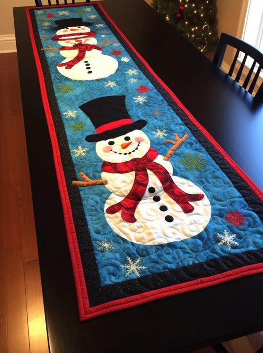 Snowman TAI15112331 Quilted Table Runner