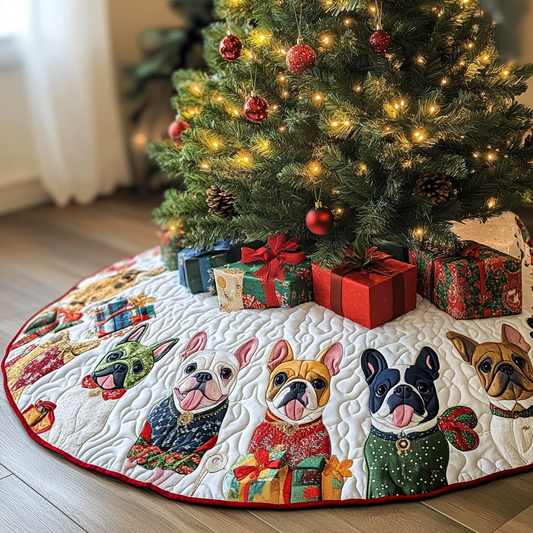 French Bulldog TAI041024178 Quilted Tree Skirt