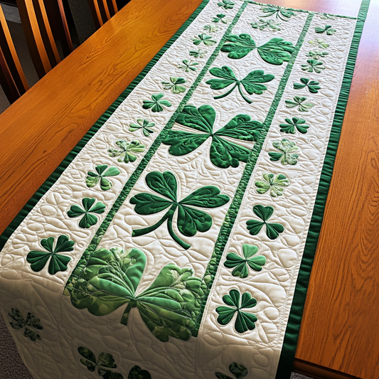 Shamrock TAI040924368 Quilted Table Runner