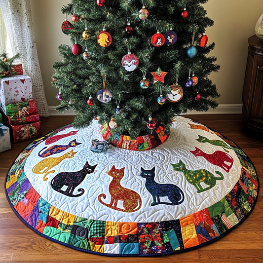 Cat DAI090924008 Quilted Tree Skirt