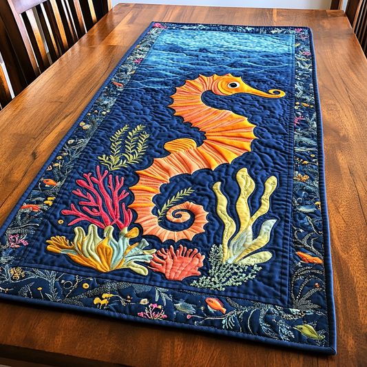 Seahorse DAI110225413 Quilted Table Runner