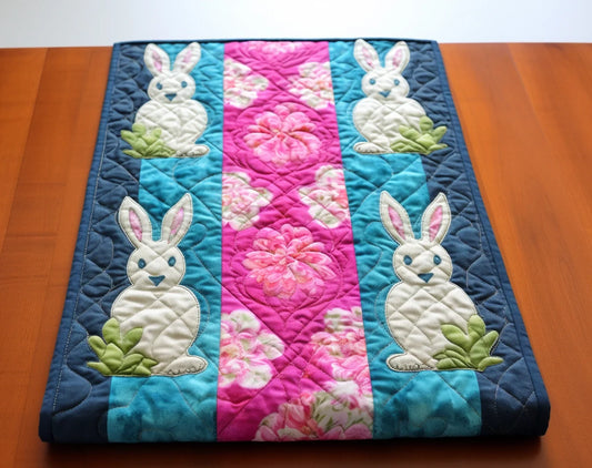 Rabbit TAI260224401 Quilted Table Runner