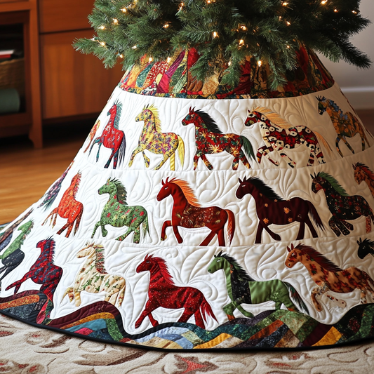 Horse DAI090924024 Quilted Tree Skirt