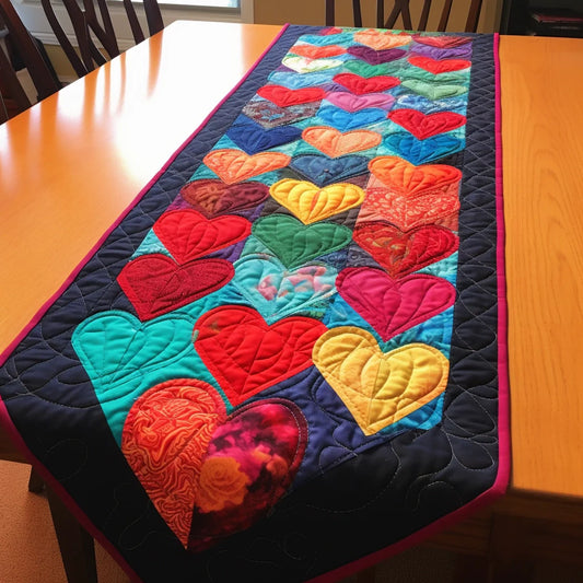 Heart TAI260224447 Quilted Table Runner