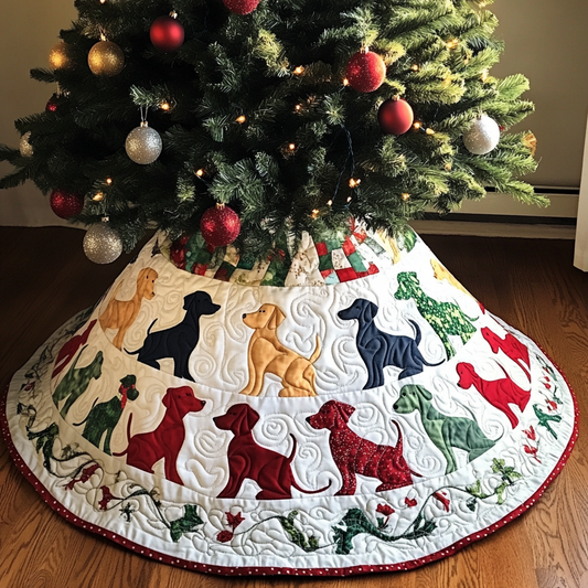 Dog DAI090924072 Quilted Tree Skirt