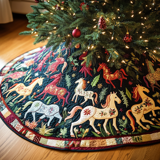 Horse TAI091024283 Quilted Tree Skirt