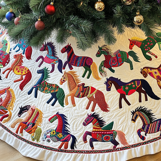 Horse TAI091024365 Quilted Tree Skirt