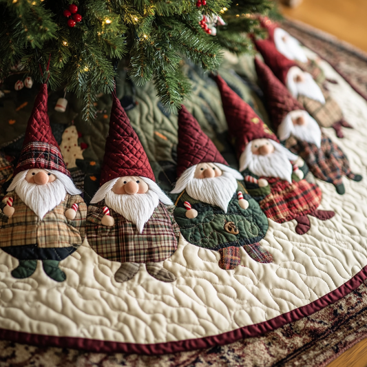 Christmas Gnome TAI121024159 Quilted Tree Skirt