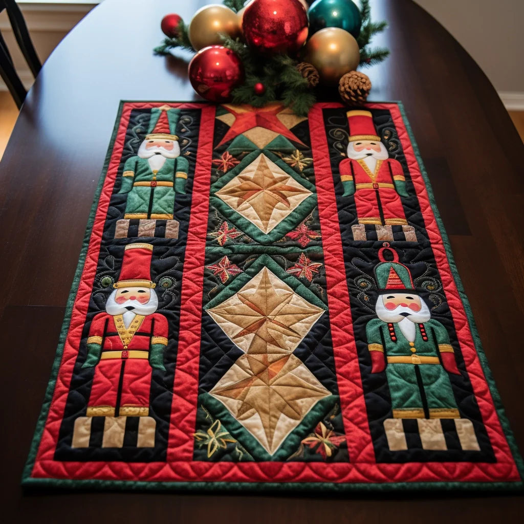 Nutcracker TAI060123152 Quilted Table Runner