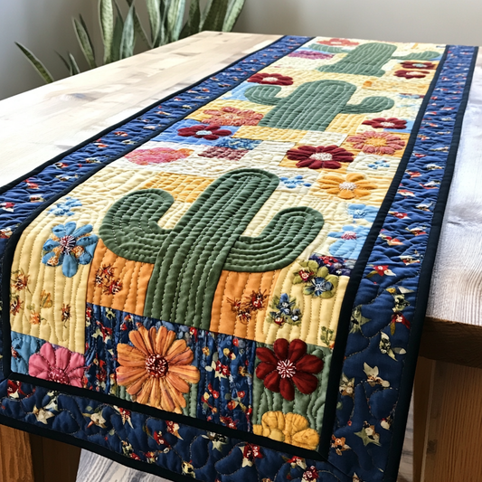 Cactus TAI040924330 Quilted Table Runner