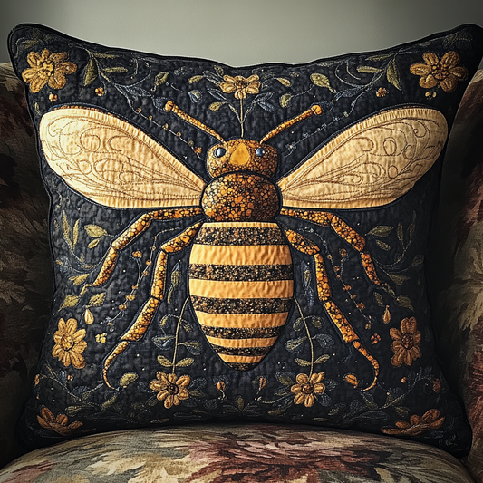 Bee TAI041124570 Quilted Pillow Case