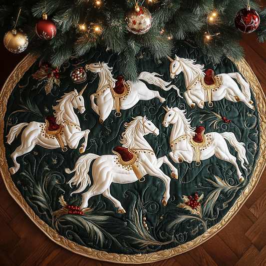 White Horse TAI041124504 Quilted Tree Skirt